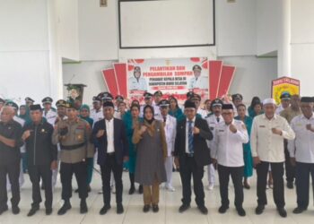 Bupati BurseL Lantik 45 Penjabat Kades