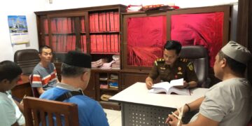 Terlibat Tambang Ilegal di GB, Sekjen APRI Diserahkan ke Kejari Buru