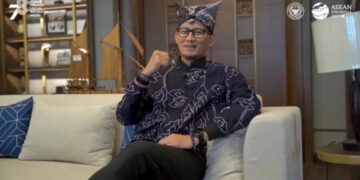 Menteri Sandiaga Uno Apresiasi Pemda Bursel Dalam Mendorong Potensi Wisata Pulau Tomahu