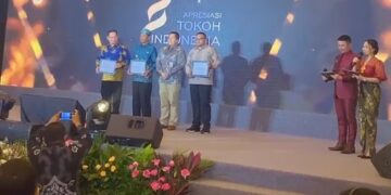 Apresiasi Tokoh Indonesia 2023, Bupati Safitri Mendapat Penghargaan