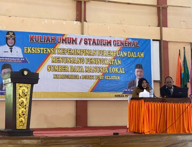 Bupati Safitri Beri Kuliah Umum di Kampus Iqra Buru, Ini Pesannya