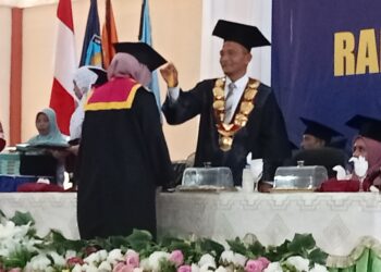 Uniqbu Wisudakan 169 Sarjana