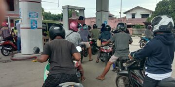 MDR Bagikan 400 Kupon Pertalite Gratis ke Tukang Ojek