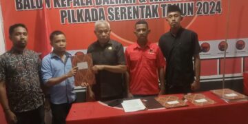 Lutpi Sanaky Dan Orva A Seleky Daftar di PDI Perjuangan Bursel