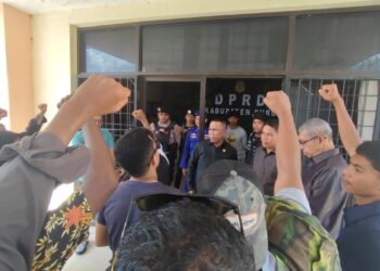 PMII Demo : DPRD Dikatakan Biadab Karena Terima Uang PT Inagro
