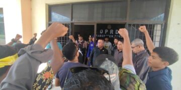 PMII Demo : DPRD Dikatakan Biadab Karena Terima Uang PT Inagro