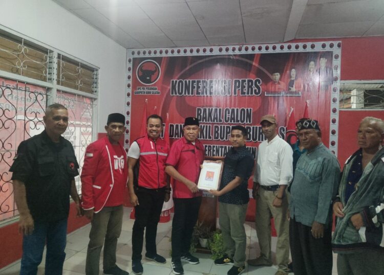 Balon Wakil Bupati Frits P Lesnussa Resmi Mendaftar Di PDIP