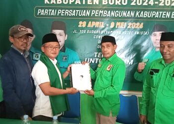 Dokter Helmi Berjodoh Dengan Aziz Hentihu di Pilkada Buru