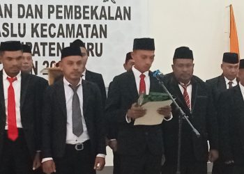 30 Komisioner Panwascam Buru Dilantik