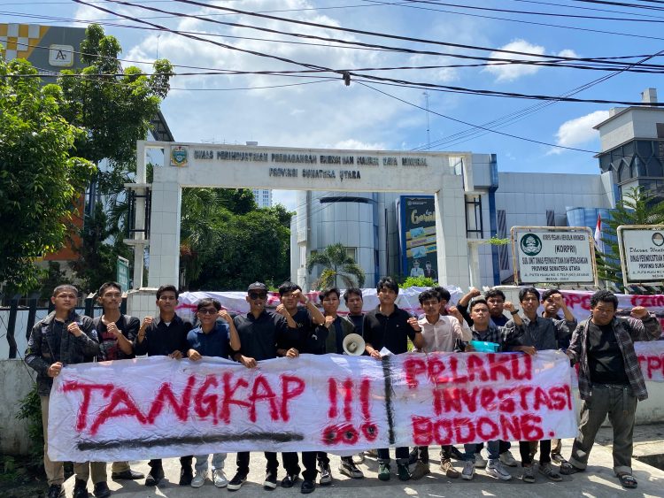 Aksi Mahasiswa ATOM Tuntut Penindakan Terhadap Penipuan Investasi Online di Kantor Dinas Perdagangan dan Polda