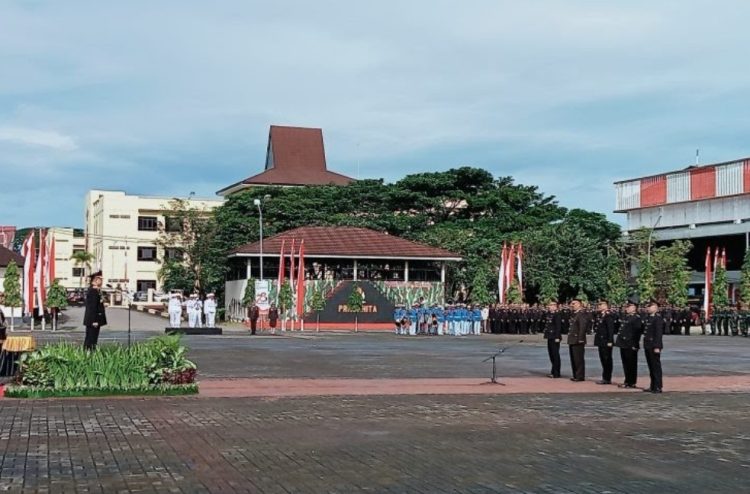 Polda Maluku Gelar Upacara HUT Ke-78 BhayangkaraPolda Maluku Gelar Upacara HUT Ke-78 Bhayangkara