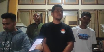 Dicurigai Masuk Angin, Kantor PPK Namlea Dikepung Pendukung AMAMAH