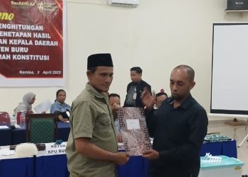 KPU Tetapkan Ikram Umasugi – Sudarmo sebagai Bupati – Wakil Buru