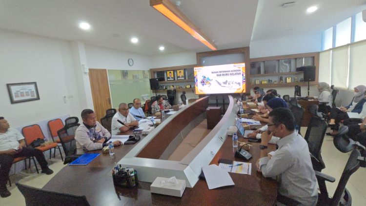 Bupati Bursel dan Kementrian PU Audiensi Bahas Persoalan Jalan, Jembatan di Bursel