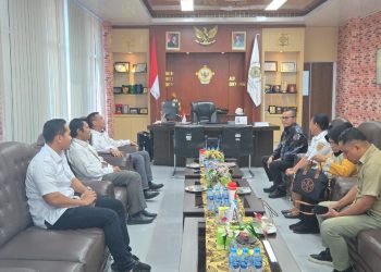 Bupati Bursel Gelar Pertemuan Dengan BPK RI Provinsi Maluku Bahas Pengawasan Keuangan dan Target WTP
