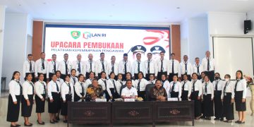 WAGUB BUKA PELATIHAN KEPEMIMPINAN PENGAWASAN ANGKATAN II PNS KABUPATEN MBD DAN SEKRETARIAT DPD RI