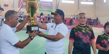 Wagub Maluku Buka Turnamen HL Futsal Cup di Namlea