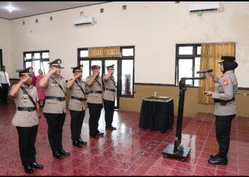 Sertijab Tiga Pejabat Utama di Polres Buru, Iptu Charles Langitan Kapolsek Namlea