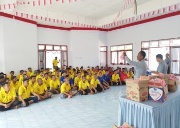 Lapas Namlea Bagikan Perlengkapan Mandi Bagi WBP