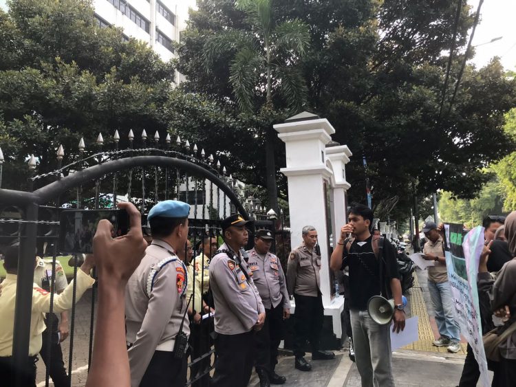 Diduga Ada Praktik Ilegal, Insan Pengabdi Negeri Tuntut Menteri Agama Periksa Rektor UINSU