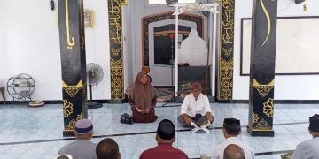 Makin Termotivasi, Warga Binaan Lapas Namlea Khusyuk Belajar Baca Tulis Al-Quran