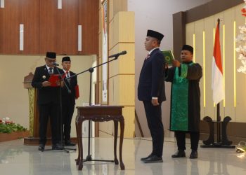 Penjabat Sekda Buru Diinstruksikan Tingkatkan Efisiensi Birokrasi Agar Masyarakat Dapat Akses Layanan Dengan Baik dan Cepat