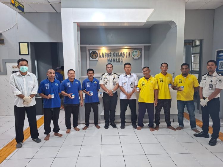 Sigap Berantas Narkoba, Lapas Namlea Tes Urin Petugas dan Warga Binaan
