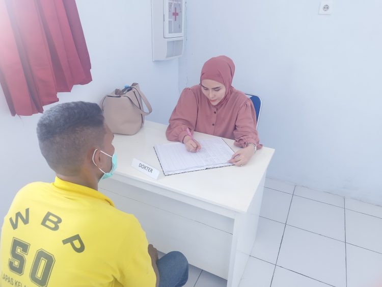 Kontrol Kesehatan Warga Binaan, Lapas Namlea Gelar Skrining Berkala