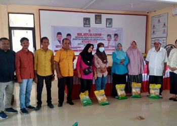 Silaturahmi Bersama Desa dan Aksi Nyata: DPD PKS Kota Ambon Konsisten Berbagi Sembako di Waeheru