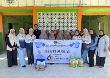 Lapas Namlea Salurkan Bansos ke Warga dan Santri