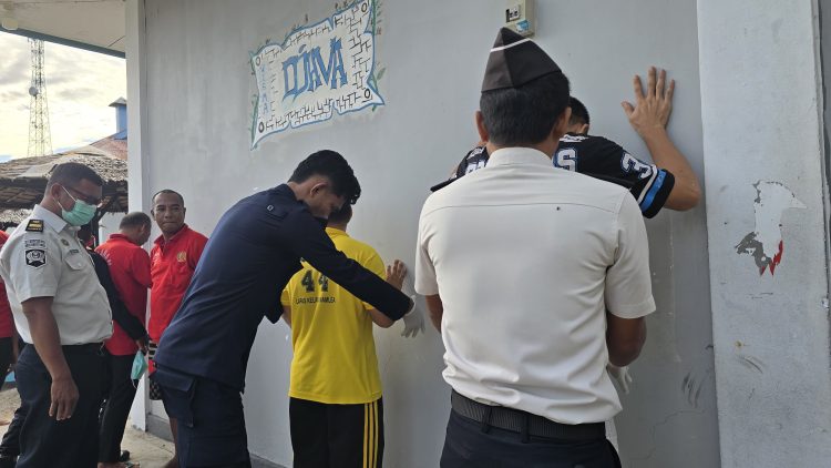 Kamar Hunian Warga Binaan Digeledah, Ini Yang Ditemukan Petugas Lapas Namlea