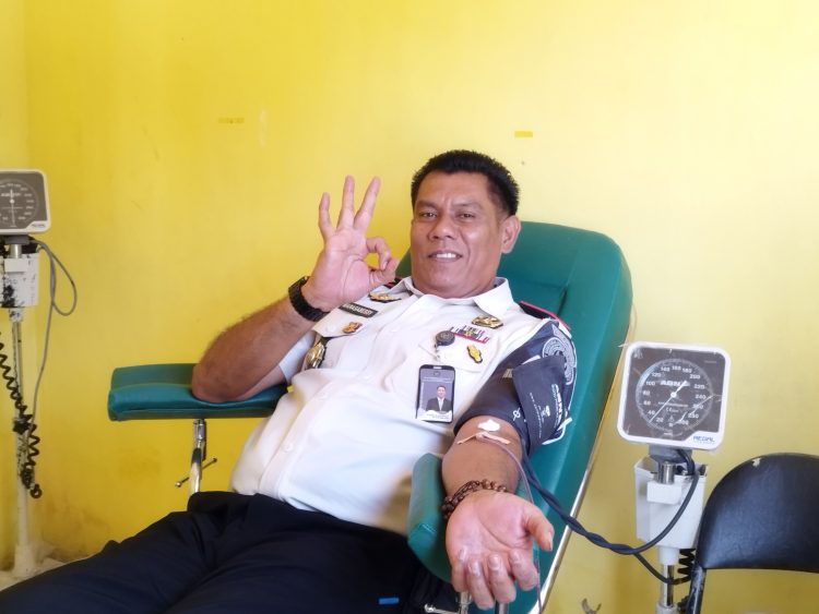 Lapas Namlea Gandeng RSUD Namlea Gelar Bakti Sosial Donor Darah Jelang HUT RI Ke-81