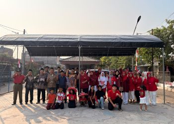 Warga Komplek Duta Asri Cadas Gelar Upacara Bendera,Peringati HUT RI Ke 81