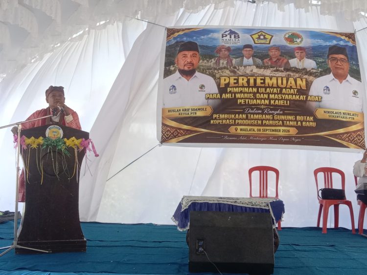 Matatemun Yohanes Nurlatu Tegaskan Raja Petuanan Kaiely Hanya Satu: Fandi Ashari Wael