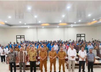 Di Tengah Defisit APBD, Bursel Tetap Berpihak pada Masa Depan Pendidikan
